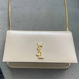 CASSANDRE SAINT LAURENT PHONE HOLDER WITH STRAP IN SMOOTH LEATHER - Dark brown